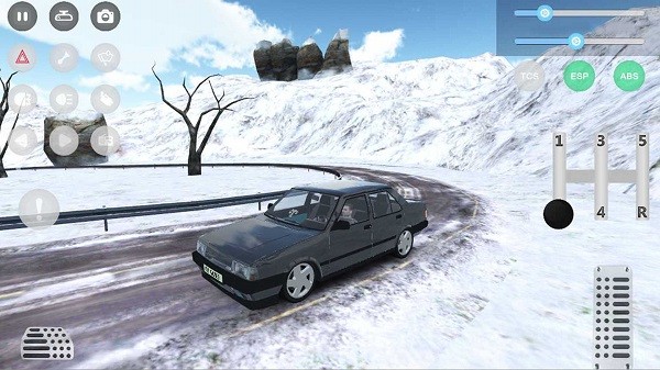 碰撞汽车