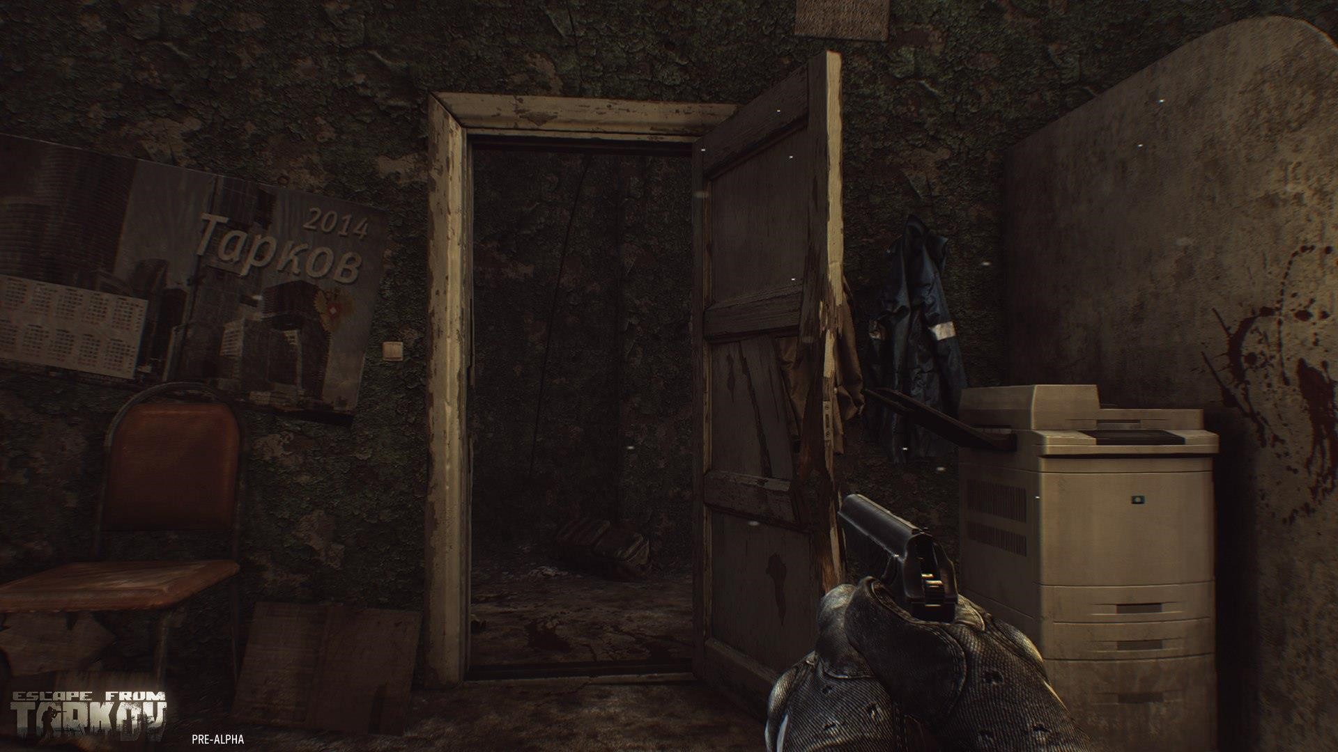 Escape From Tarkov Helper(逃离塔科夫枪匠模拟器)